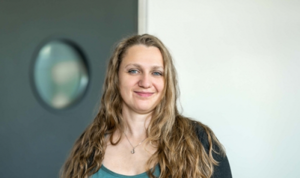 Porträtfoto Anja Barz Übersicht